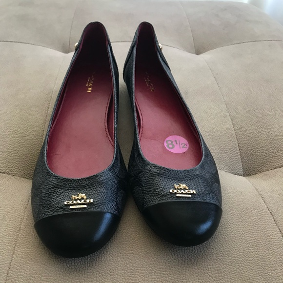 Final sale New Coach New York real leather logo flats - Picture 2 of 13